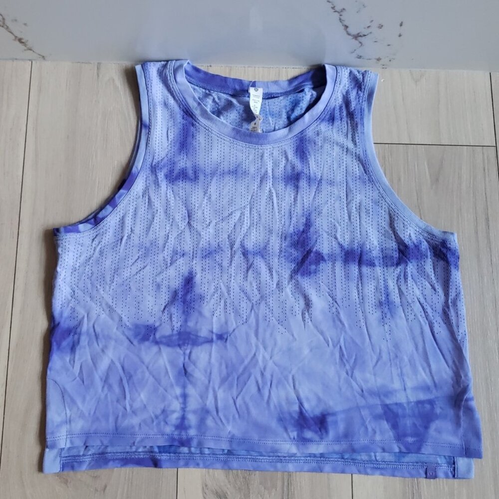 Lululemon Tank Top Train to Be Womens 8 Rain Stripe Marble Dye Charged Indigo